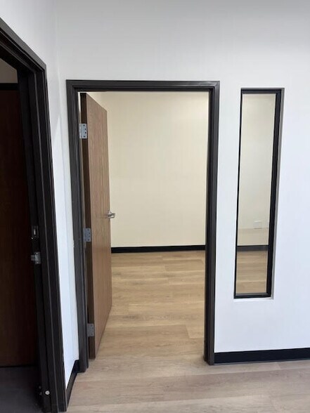 More Photos Of 874-888 Palomares Ave, La Verne Warehouse For Lease