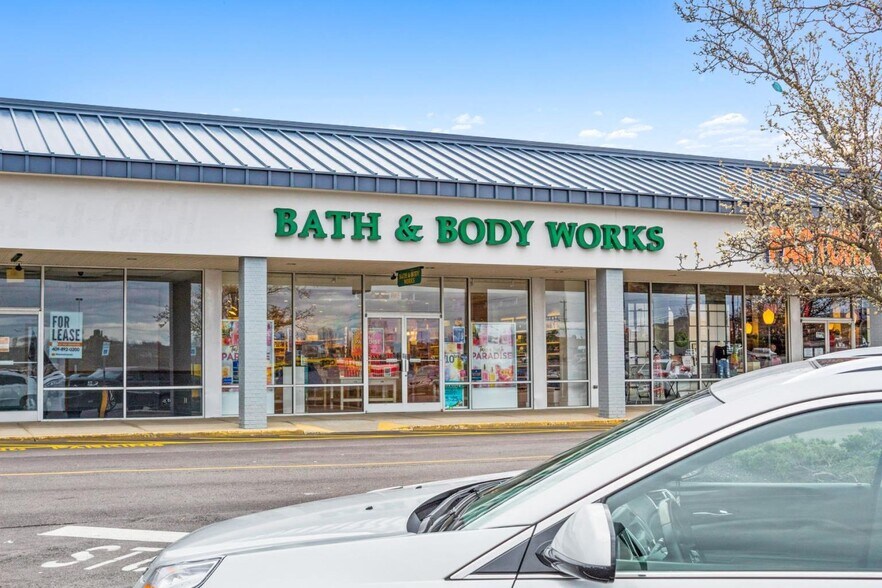 More Photos Of 6805-6899 Alexandria Pike, Alexandria General Retail For Lease