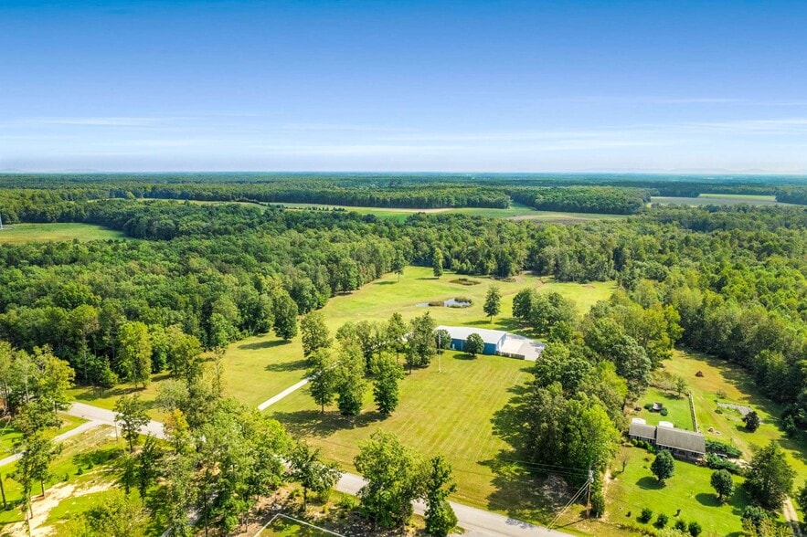 More Photos Of 456 Lakewood Park Rd, Beechgrove General Retail For Sale