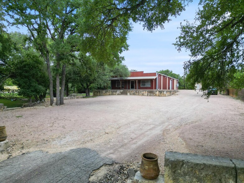 More Photos Of 2108 Ranch Road 12, San Marcos General Retail For Sale