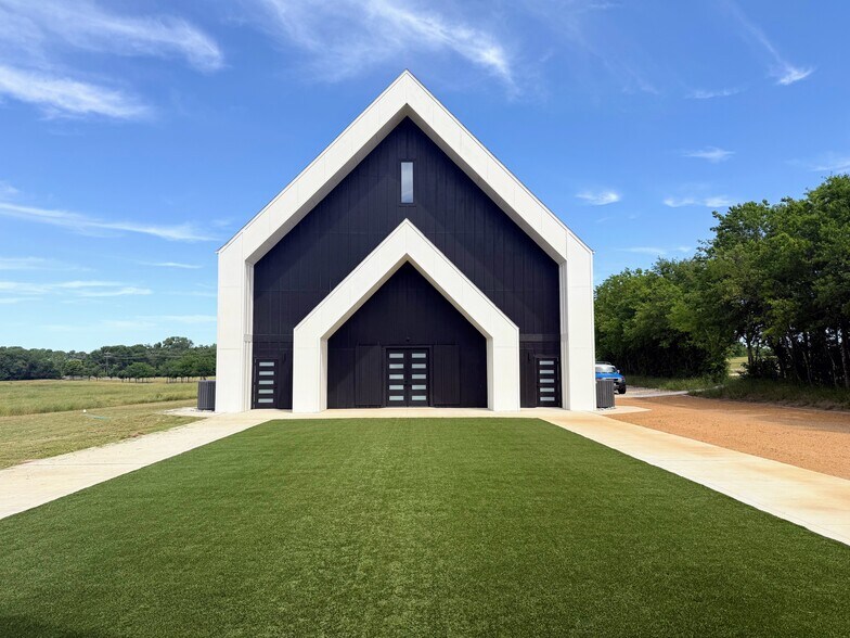 Primary Photo Of , Celina Unknown For Sale