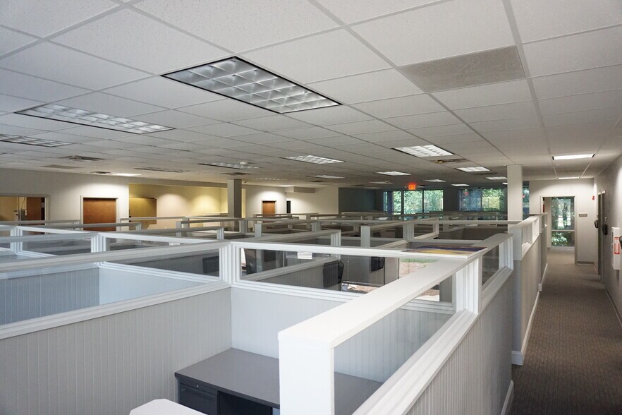 More Photos Of 6880 Perry Creek Rd, Raleigh Office For Lease