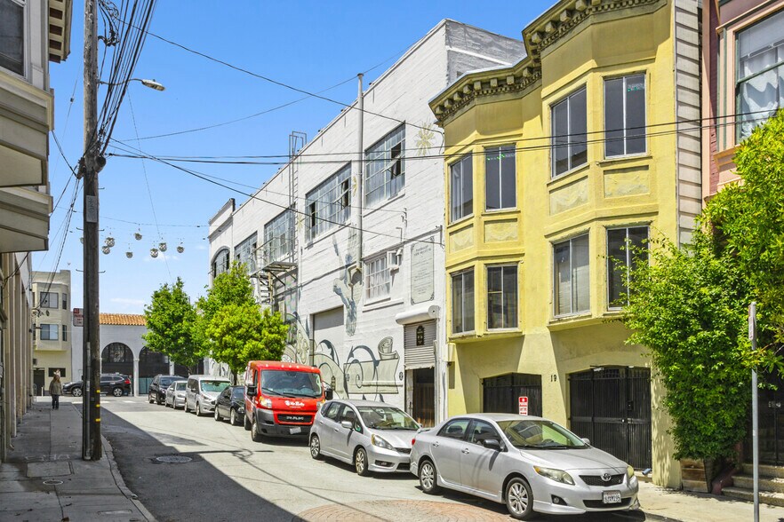 More Photos Of 19 Moss St, San Francisco Apartments For Sale