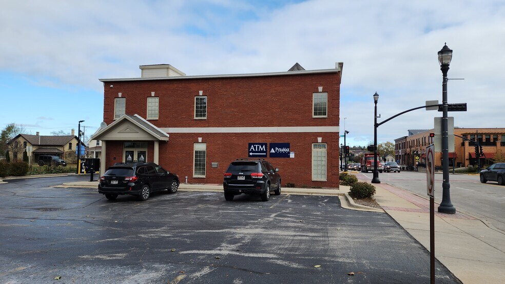 More Photos Of 1150 Washington St, Grafton Office For Lease