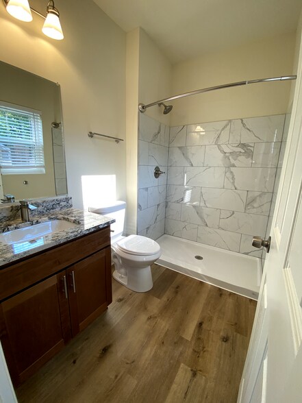 More Photos Of 345 W Marshall St, Ferndale Apartments For Sale