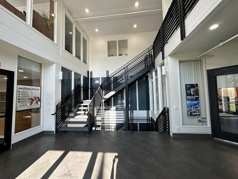 More Photos Of 220 Main St E, Mankato Office For Lease