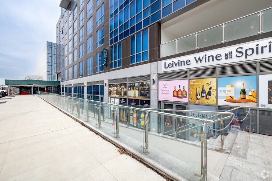 More Photos Of 33-68 Farrington St, Flushing Hotel For Lease