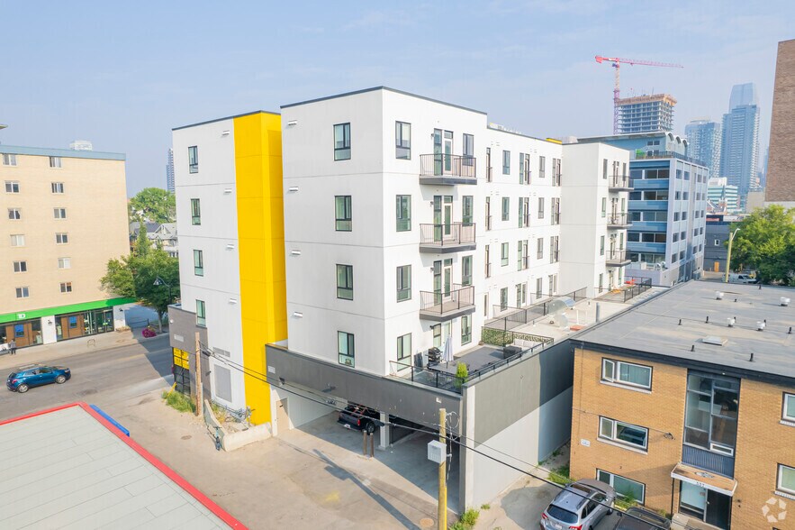 More Photos Of 1904 4 St SW, Calgary Apartments For Sale