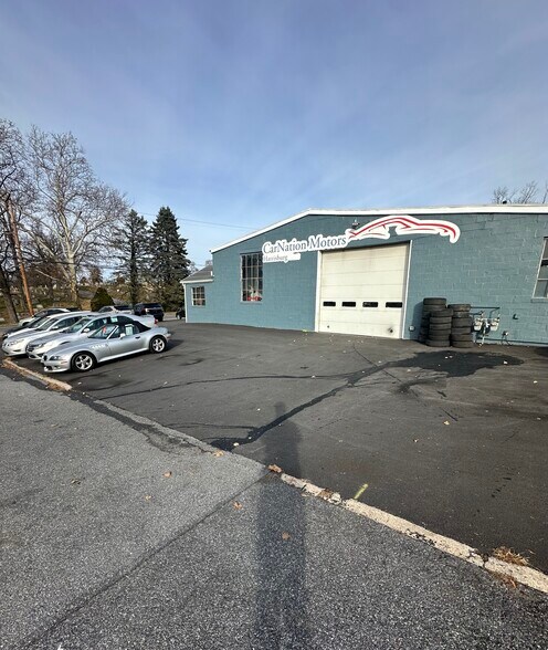 More Photos Of 2425 Herr St, Harrisburg Auto Repair For Sale
