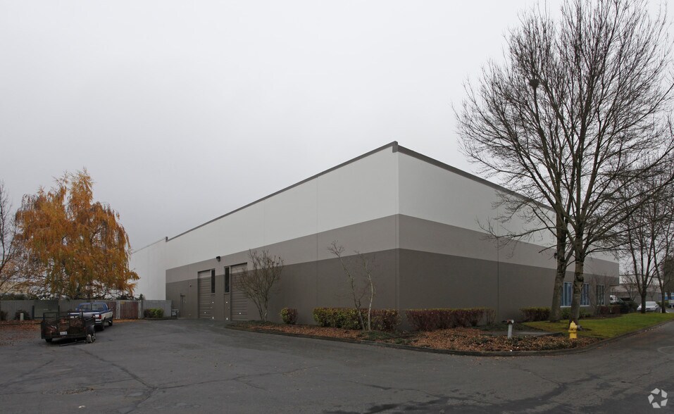 More Photos Of 3002-3004 NE 112th Ave, Vancouver Unknown For Lease