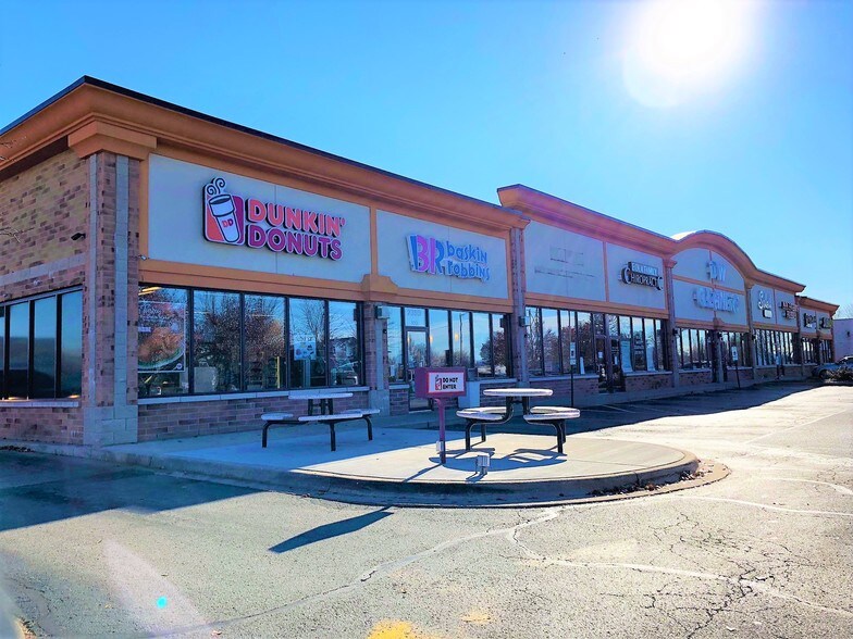 More Photos Of Eola and Hafenrichter Rd @ Hafenrichter Road, Aurora Unknown For Lease