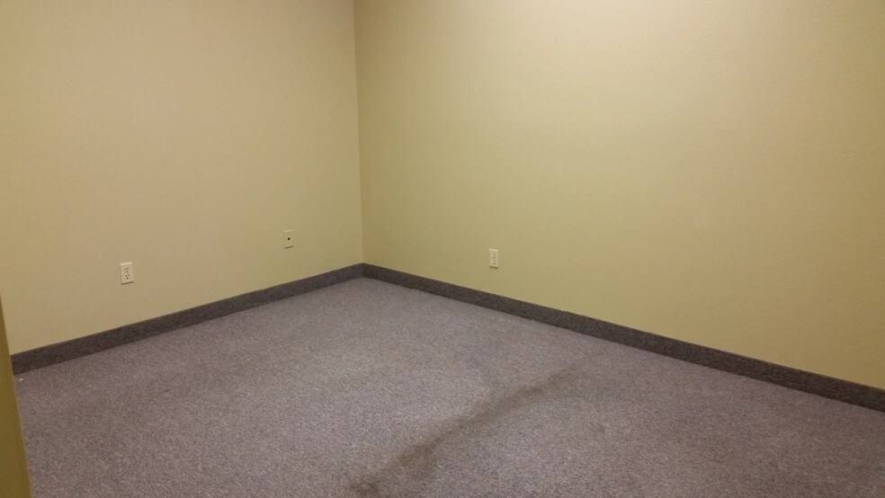 More Photos Of 4419-4501 E Main St, Mesa Storefront For Lease