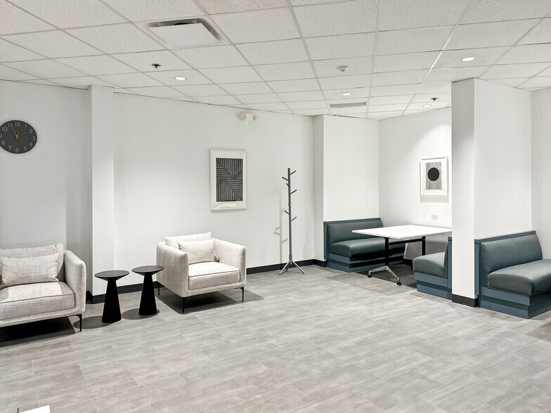 More Photos Of 604 Courtland St, Orlando Coworking Space