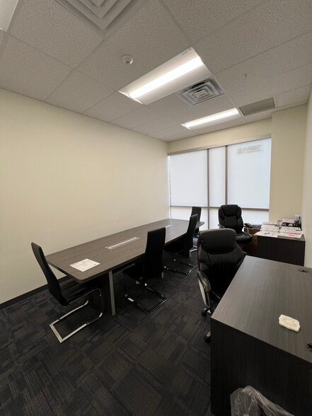 More Photos Of 3951-4049 SW 30th Ave, Fort Lauderdale Warehouse For Lease