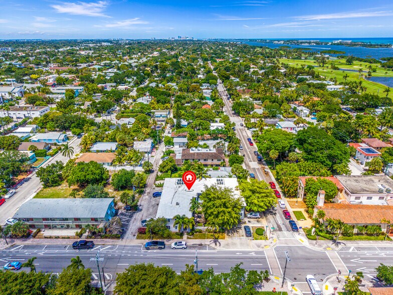 More Photos Of 202 Lucerne Ave, Lake Worth Apartments For Sale