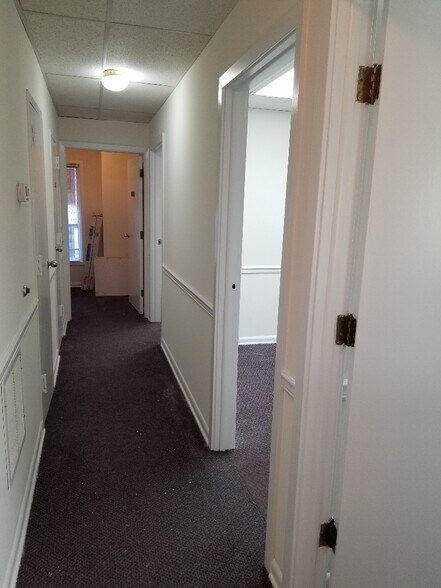 More Photos Of 9310-9318 Old Keene Mill Rd, Burke Medical For Lease