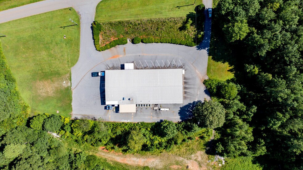 More Photos Of 1803 Claude Rd, Conover Religious Facility For Lease