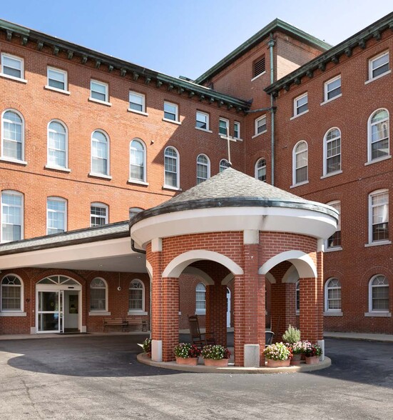 More Photos Of 320 E Ripa Ave, Lemay Schools For Sale