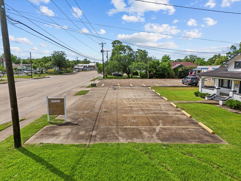 More Photos Of 3208 Highway 3, Dickinson Office Residential For Sale