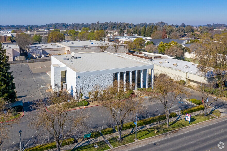More Photos Of 3185 M St, Merced Medical For Sale