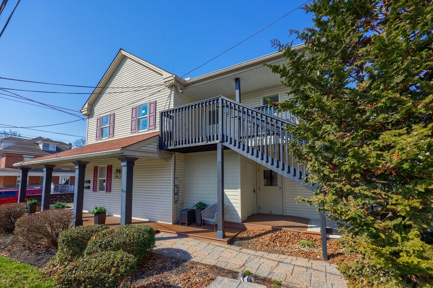 More Photos Of 2603 Lititz Pike, Lancaster General Retail For Sale