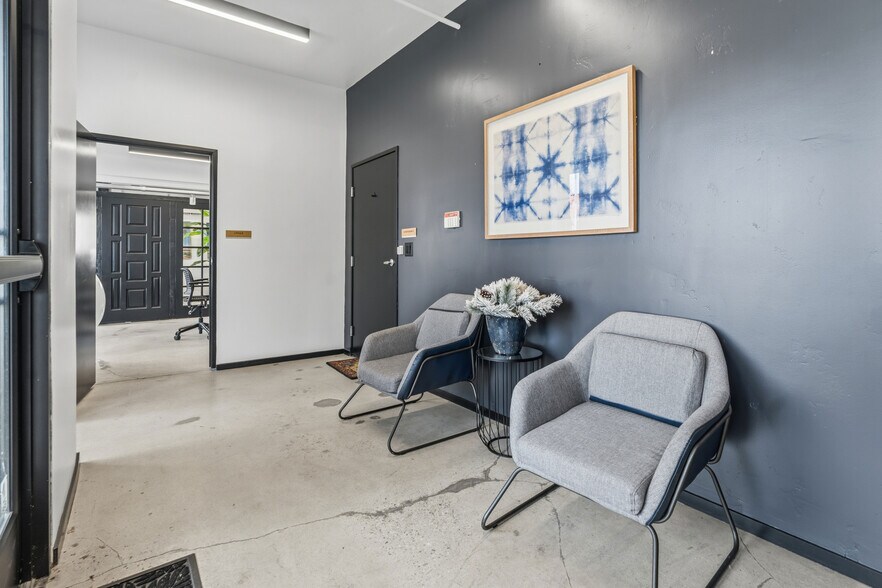 More Photos Of 4746 Soquel Dr, Soquel Storefront Retail Office For Sale