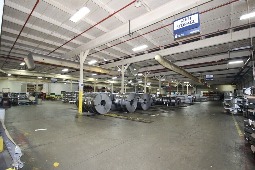 More Photos Of 801 Berryman Pike, Tipton Manufacturing For Sale