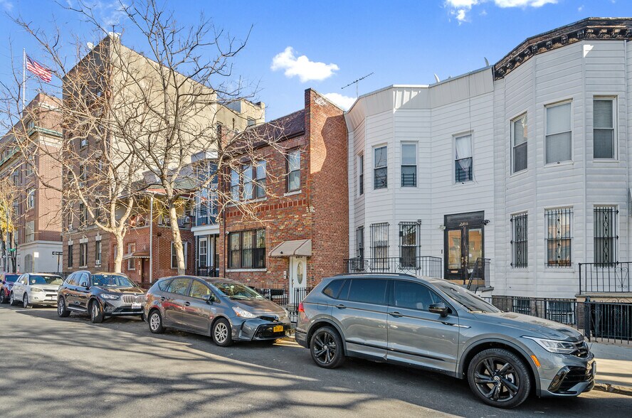 More Photos Of 2458 Lorillard Pl, Bronx Apartments For Sale