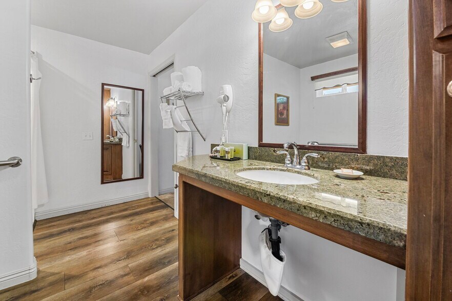 More Photos Of 39756 Big Bear Blvd, Big Bear Lake Hospitality For Sale