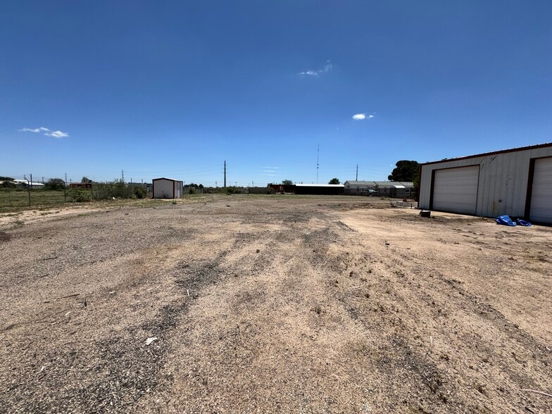 More Photos Of 5504 E County Road 128, Midland Light Manufacturing For Lease