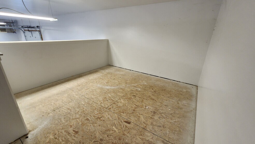 More Photos Of 3946 Professional Way, Idaho Falls Warehouse For Lease