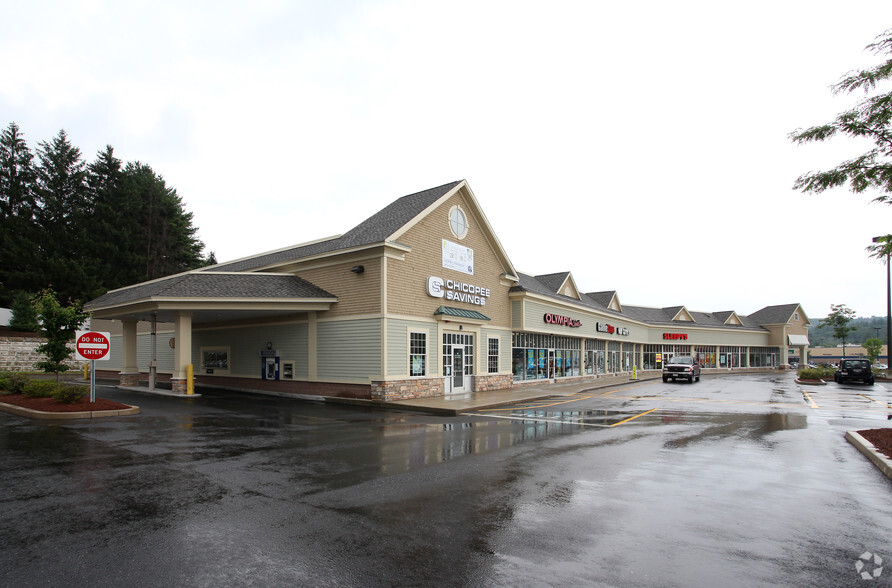 Primary Photo Of 352 Palmer Rd, Ware General Retail For Lease