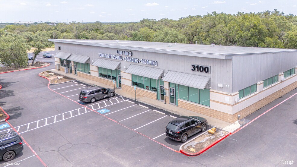 More Photos Of 3100 Nacogdoches Rd, San Antonio Medical For Sale