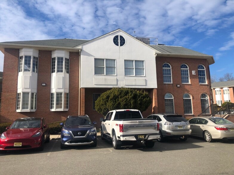 More Photos Of 271 US Highway 46, Fairfield Office For Sale