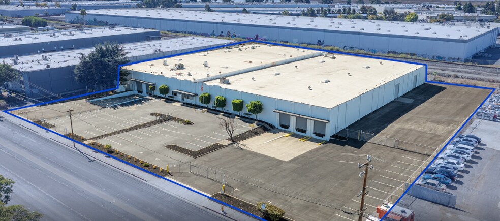 Primary Photo Of 27163-27211 Industrial Blvd, Hayward Warehouse For Lease