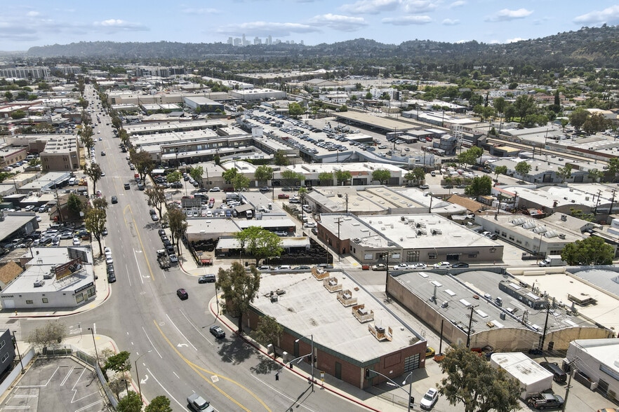 More Photos Of 4623 San Fernando Rd, Glendale Manufacturing For Lease