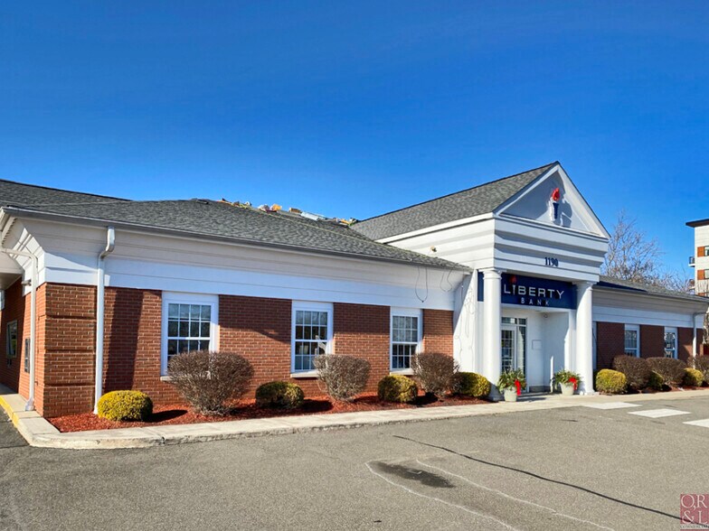 More Photos Of 1190 Silas Deane Hwy, Wethersfield Bank For Lease