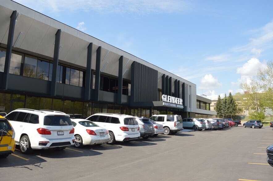 More Photos Of 1035 64th Av SE, Calgary Medical For Lease