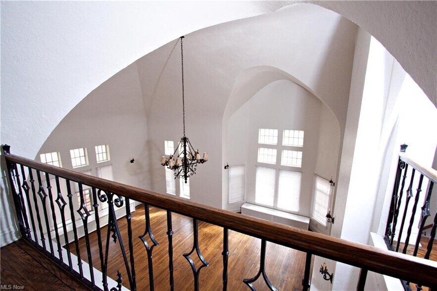 More Photos Of 2910 Ludlow Rd, Cleveland Apartments For Sale