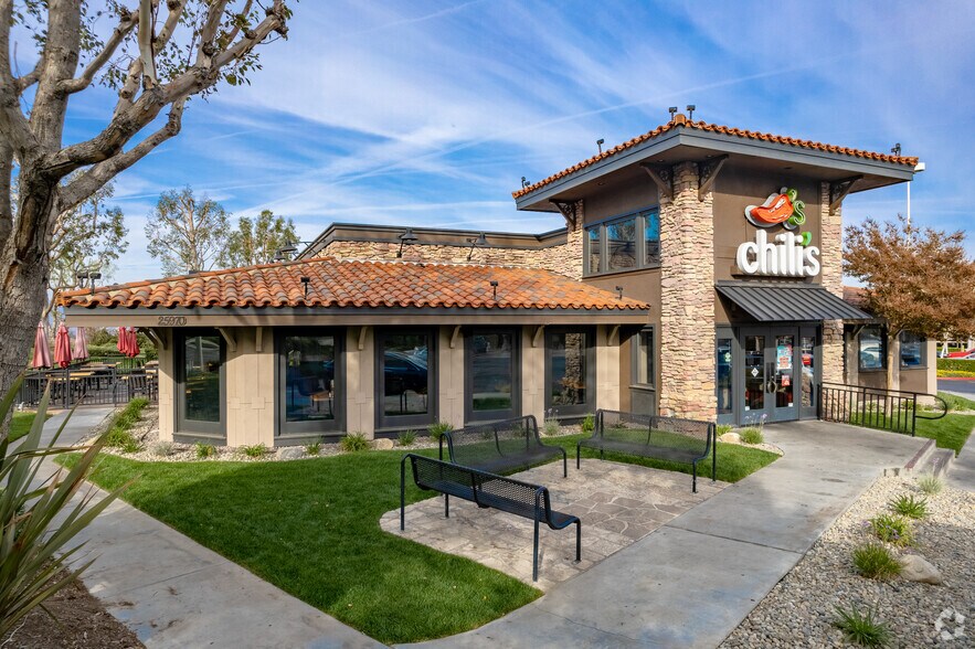 More Photos Of 25450 The Old Rd, Valencia Unknown For Lease