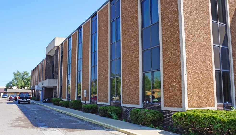 More Photos Of 1213 N Arlington Ave, Indianapolis Office For Sale