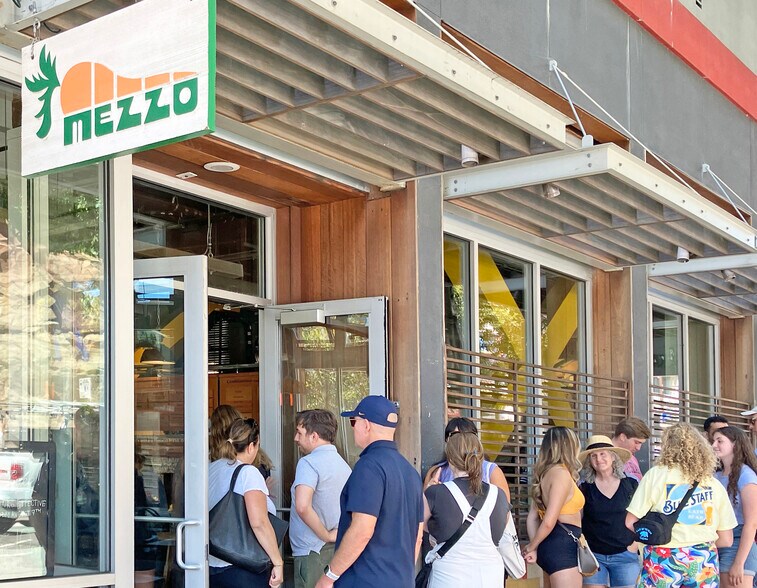 More Photos Of 2505 Channing Way, Berkeley Storefront Retail Office For Lease
