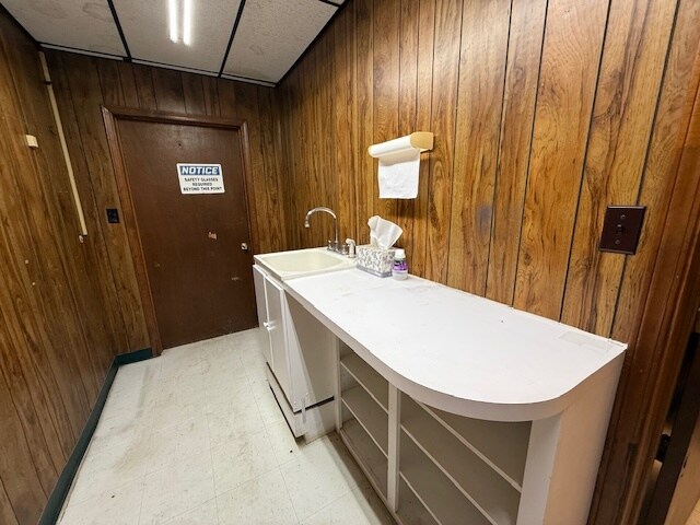 More Photos Of 116 Western St, Pampa Warehouse For Lease