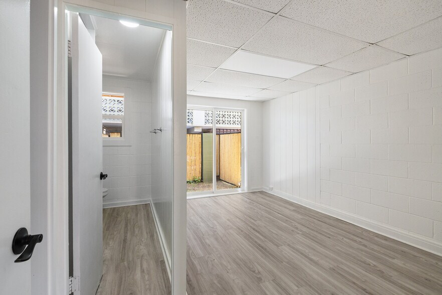 More Photos Of 718 Kamuela Ave, Honolulu Apartments For Sale