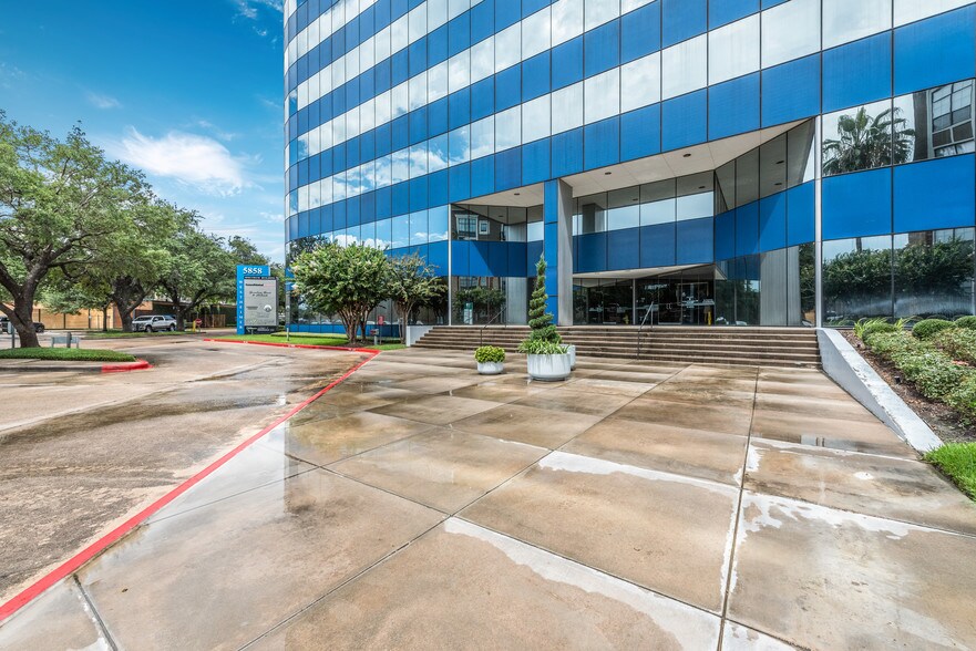 More Photos Of 5858 Westheimer Rd, Houston Office For Lease