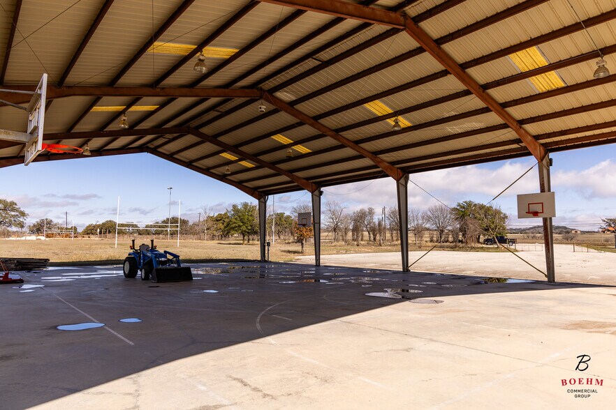 More Photos Of 601 Peterson Farm Rd, Kerrville Land For Sale