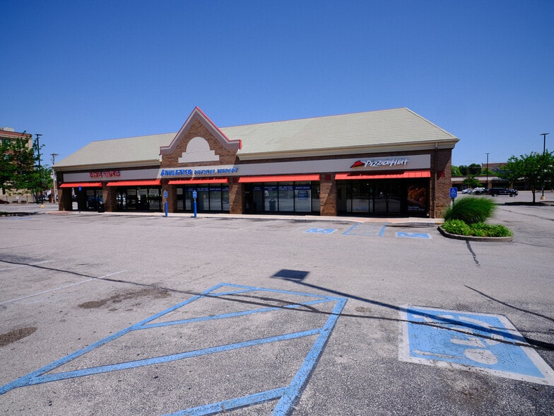 More Photos Of 4049-4171 Lindell Blvd, Saint Louis Unknown For Lease