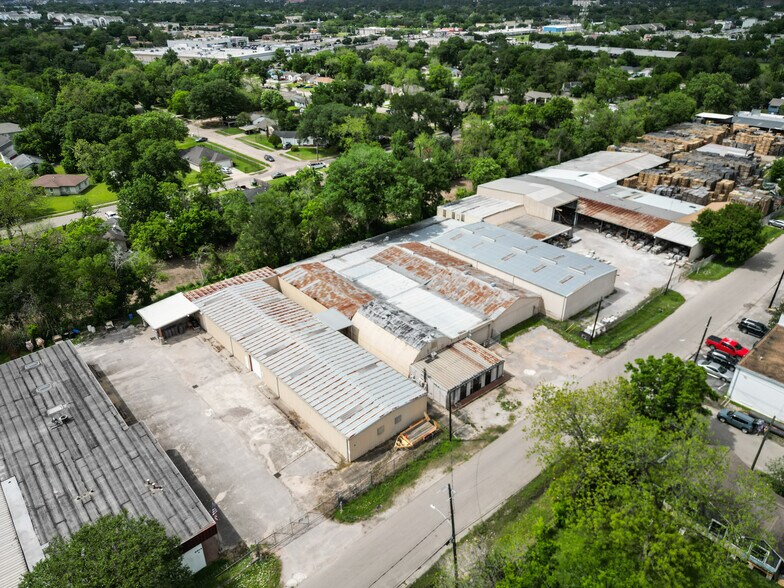 More Photos Of 6302 Saint Augustine St, Houston Manufacturing For Lease