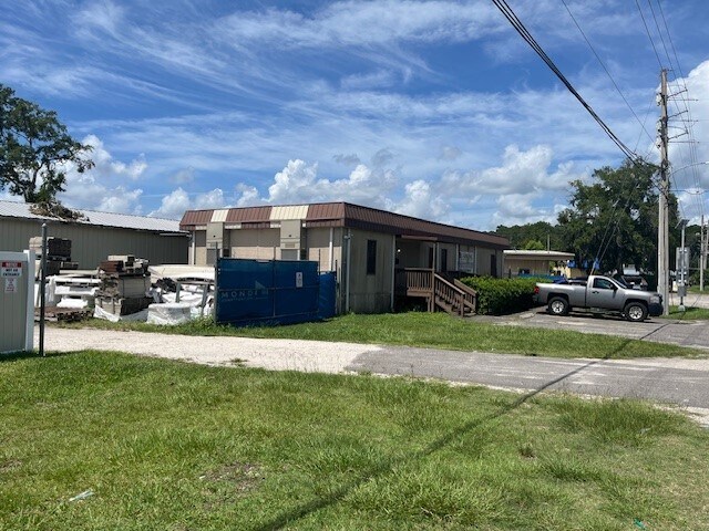 More Photos Of 1910 Bassett Rd, Jacksonville Warehouse For Lease