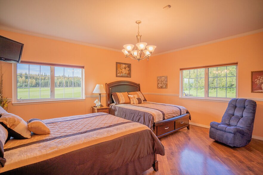 More Photos Of 455 Division St, Fairbanks Specialty For Sale